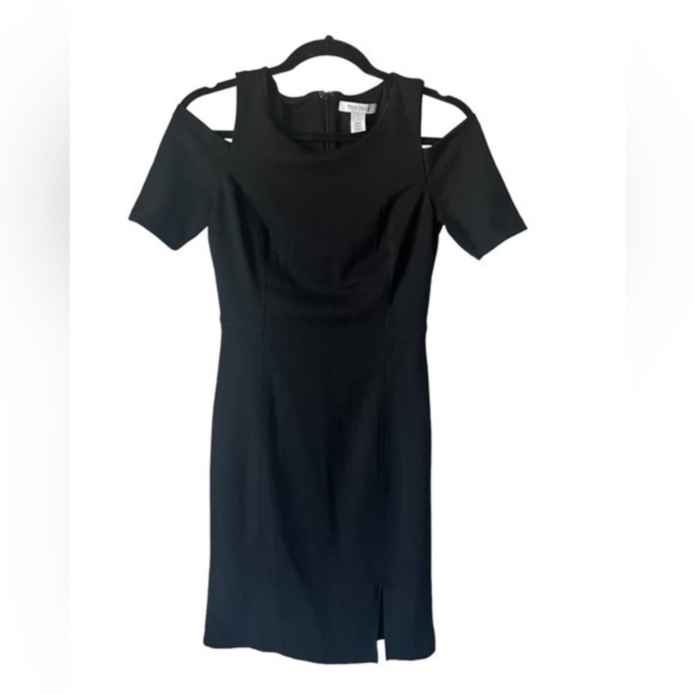 White House Black Market Off-shoulder‎ Black Dress size 0 mini dress